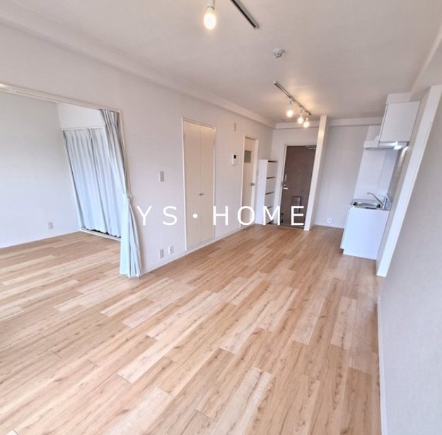 アーバンハイツ八幡 リビング