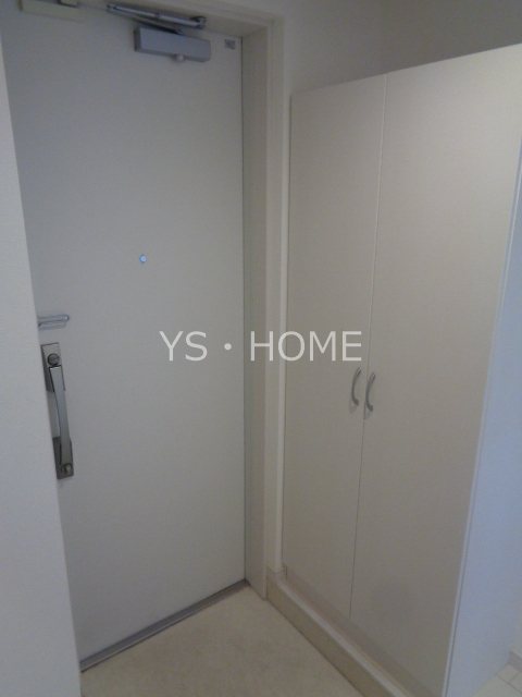 リブリ・花小金井 玄関