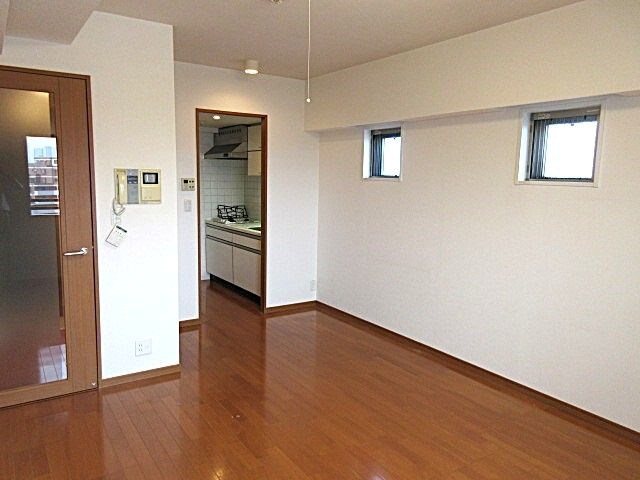 日神デュオステージ新宿中落合  リビング