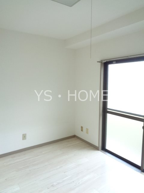 センチュリー三鷹 リビング