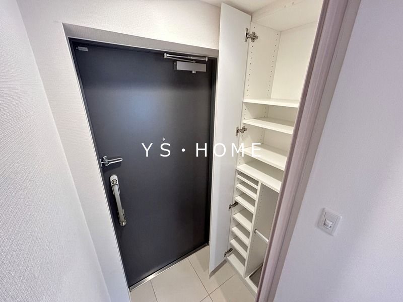 エミリブ鷺ノ宮 玄関