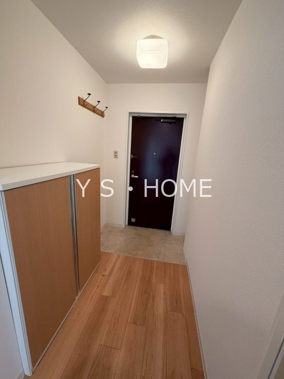 メゾン１１８ 玄関