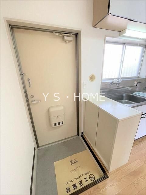 オークアベニュー 玄関