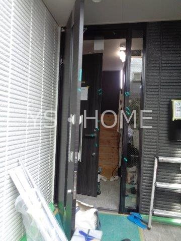 エルミタージュ武蔵野 玄関