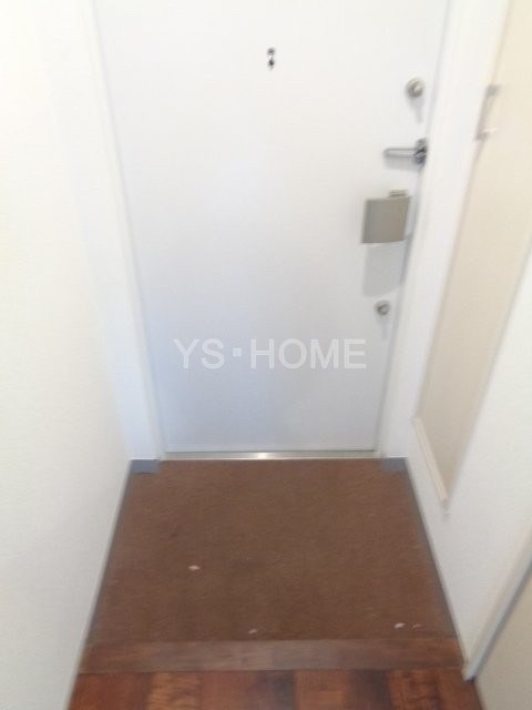 イーストヒルズ小金井 玄関