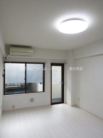 雅ビル リビング