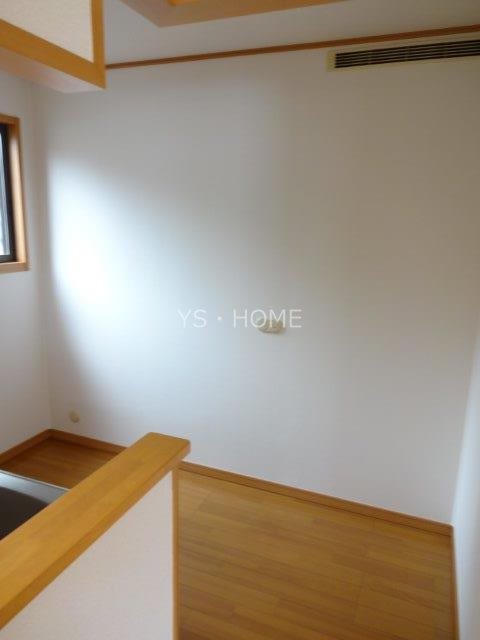 リラ・クレスト    その他9