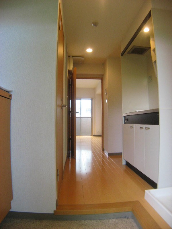 AZALEA恋ヶ窪 玄関