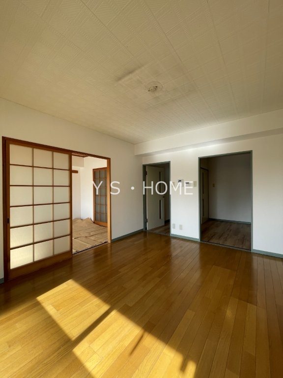 アンシャンテ国立 リビング