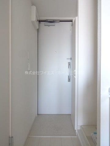 リブリ・三鷹 玄関