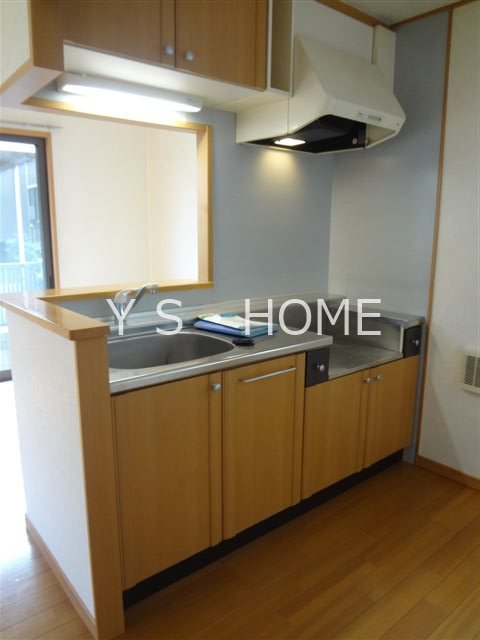 リラ・クレスト キッチン