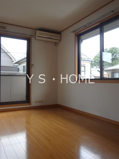 リラ・クレスト ベッドルーム