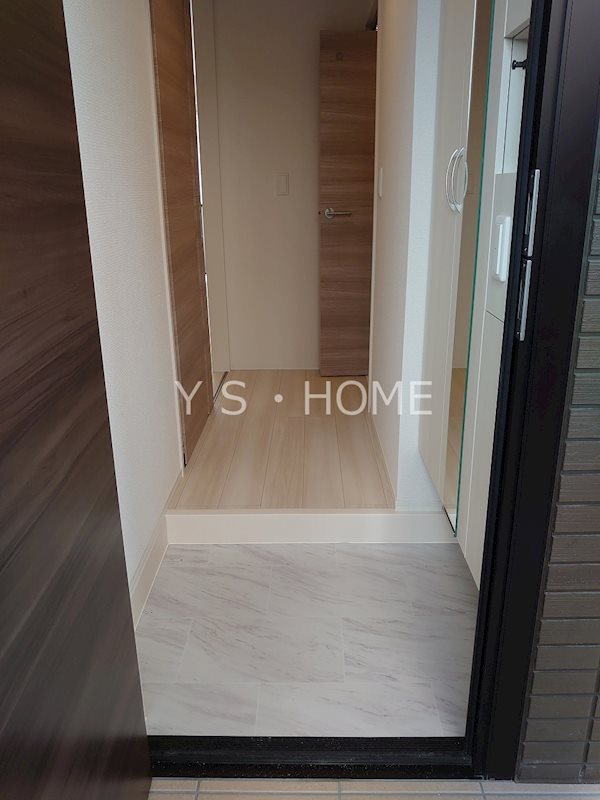 ショコラ国立 玄関