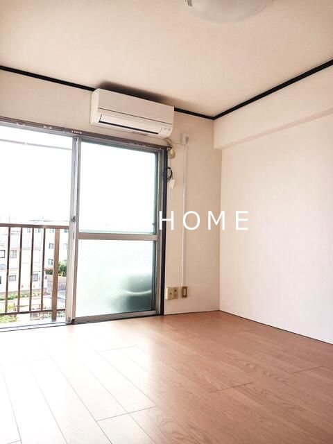 井口ビル リビング