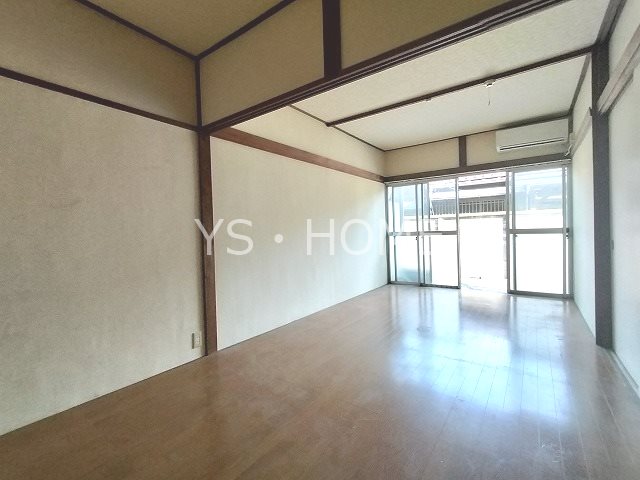 さつき荘 リビング