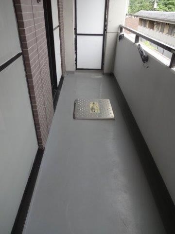 フィオーレ武蔵野　　 ベランダ