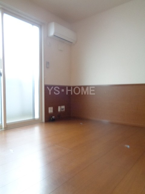 コンソラータ リビング