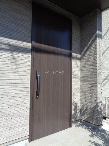 Kolet三鷹大沢  玄関