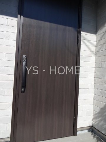 Kolet三鷹大沢  玄関