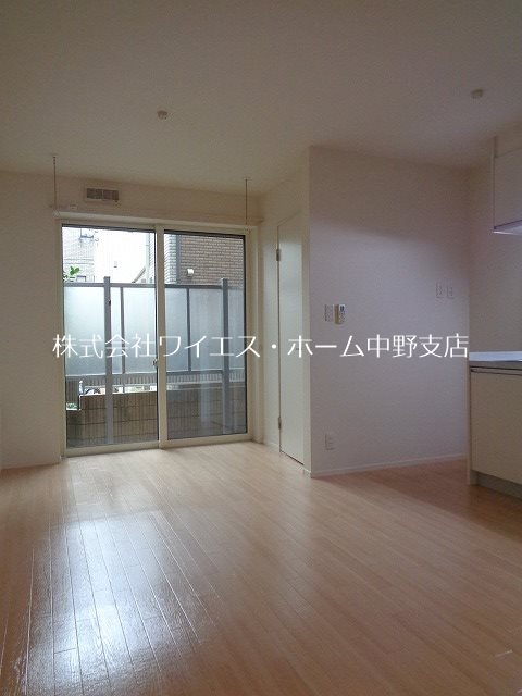 パーシモン中野富士見町 リビング