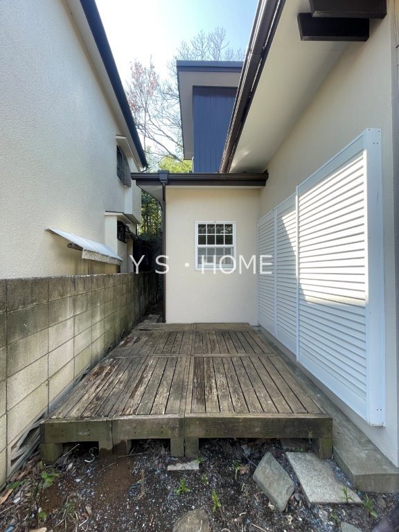 東元町３丁目貸家 ベランダ