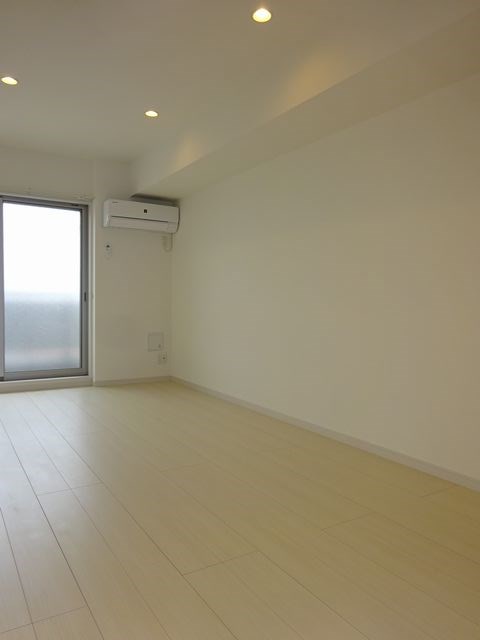 リブリ・Ｌａｔｔｅ ベッドルーム