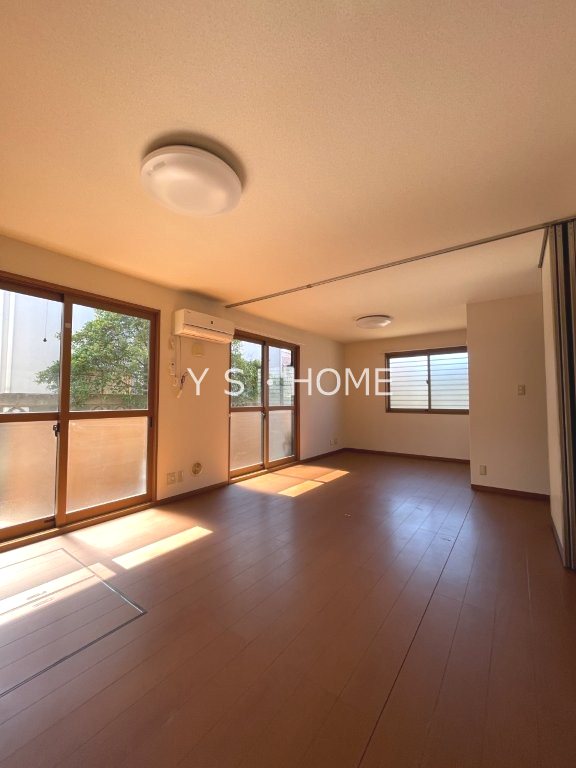 ローズコート美園 リビング