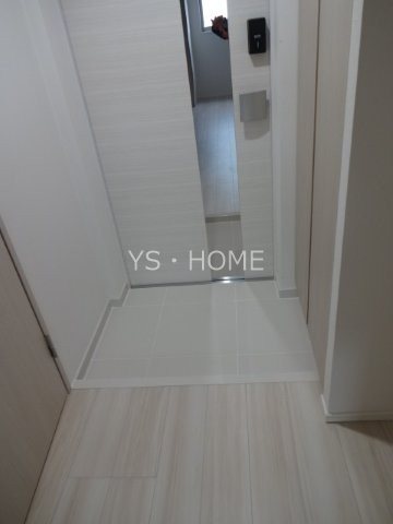 ＰＲＥＭＩＵＭ　ＣＵＢＥ　西荻窪＃ｍｏ  玄関