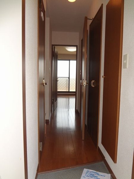 プレジール　カーサ・ベルデ 玄関