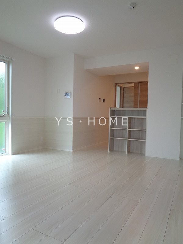 アセットコート新川 リビング