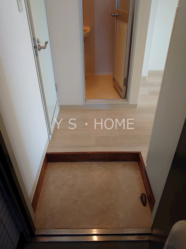 グランデ国立 玄関