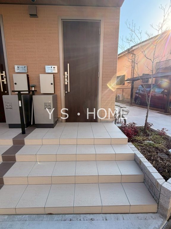 ハウスペンギン 玄関