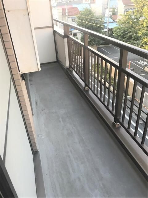 ナイアンローデ ベランダ