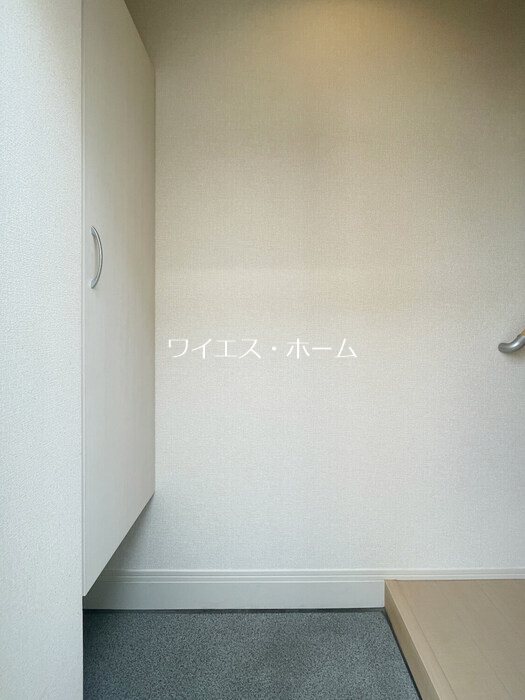 エコフォレスト 玄関