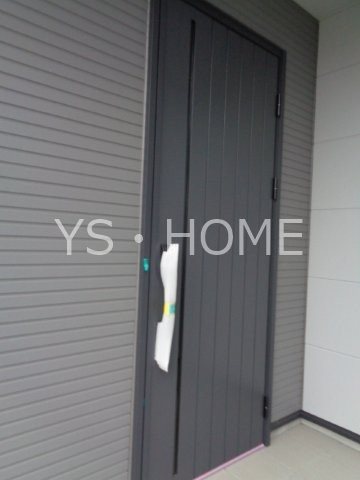 東町3丁目戸建賃貸住宅     玄関