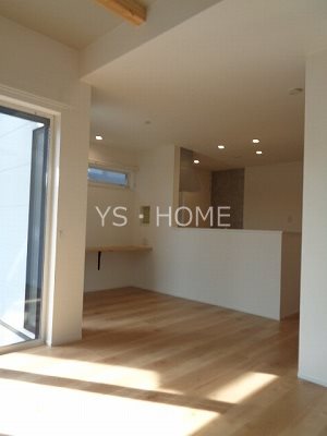 東町3丁目戸建賃貸住宅     リビング