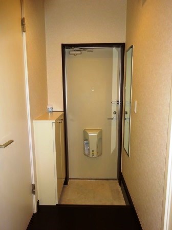 Tスクエア 玄関