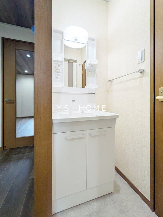 アヴェニュー その他1