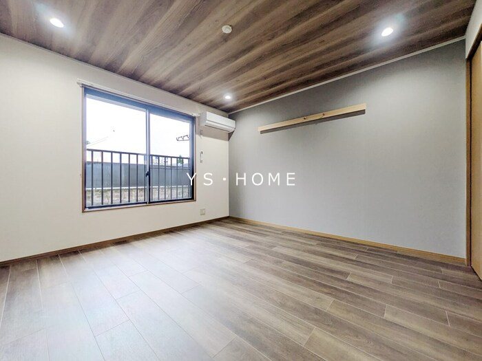 アヴェニュー リビング