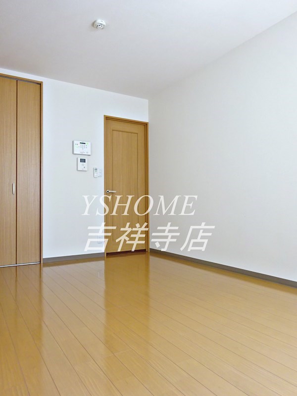 Hisamori17  ベッドルーム