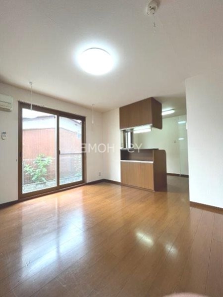 グランクレスト リビング