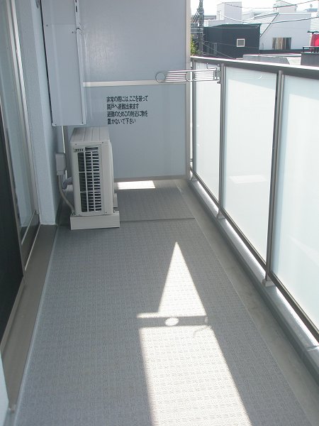 エスティメゾン新中野 ベランダ