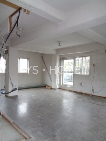 フラットイノカシラ リビング