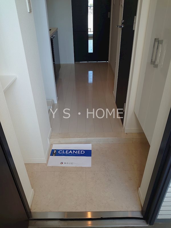 BPRレジデンス国立 玄関