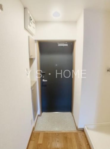 オクト・フラッツ・Ｋ 玄関