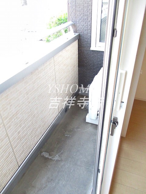 キャメリア ベランダ