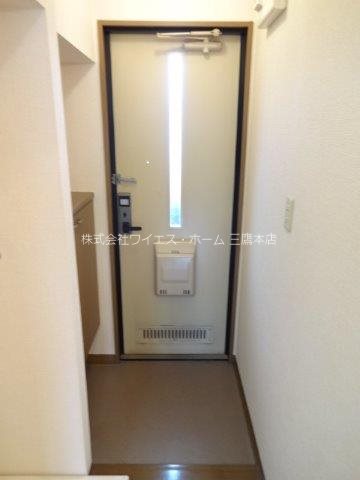プレアディス2000 玄関