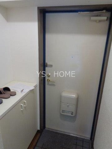 グランシャリオ 玄関