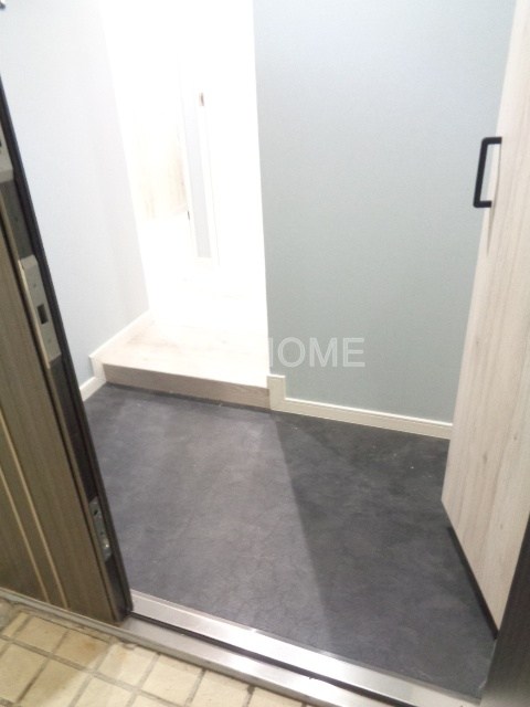 大寿マンション  玄関