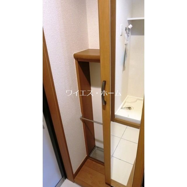 フローラルフォレスト 玄関